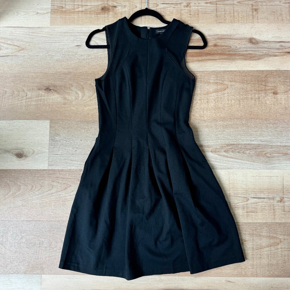 NWT Vintage Banana Republic Black Cocktail Dress - Size 6